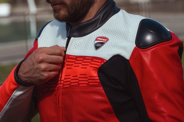 春のアパレルフェアのご案内