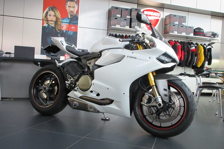 1199Sの中古車です。