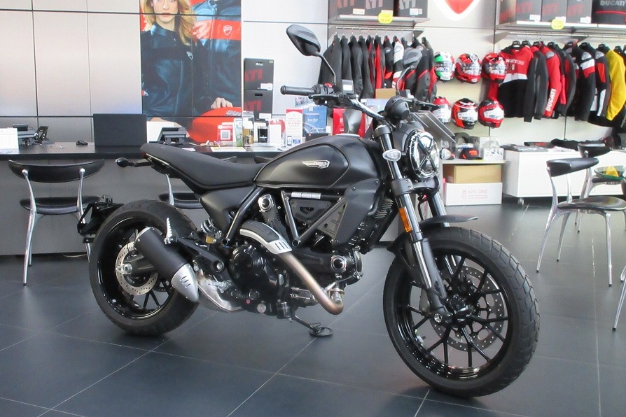 Scrambler Icon Darkのご紹介です。